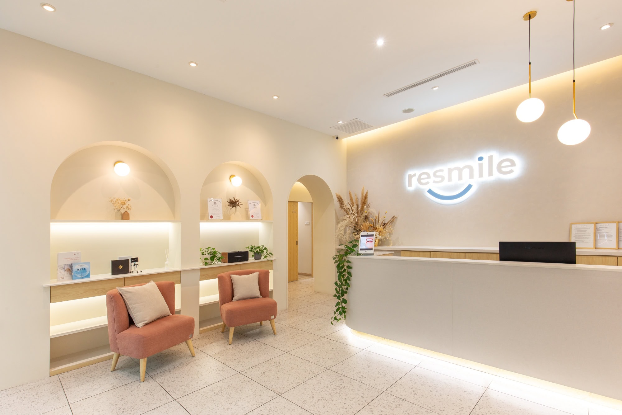 Resmile-Dental-Img-4